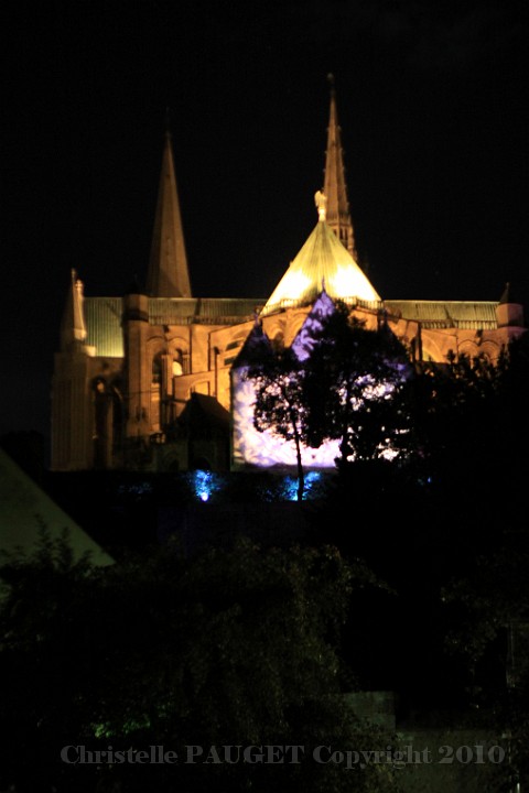 211_chartres-en-lumieres_2010.jpg